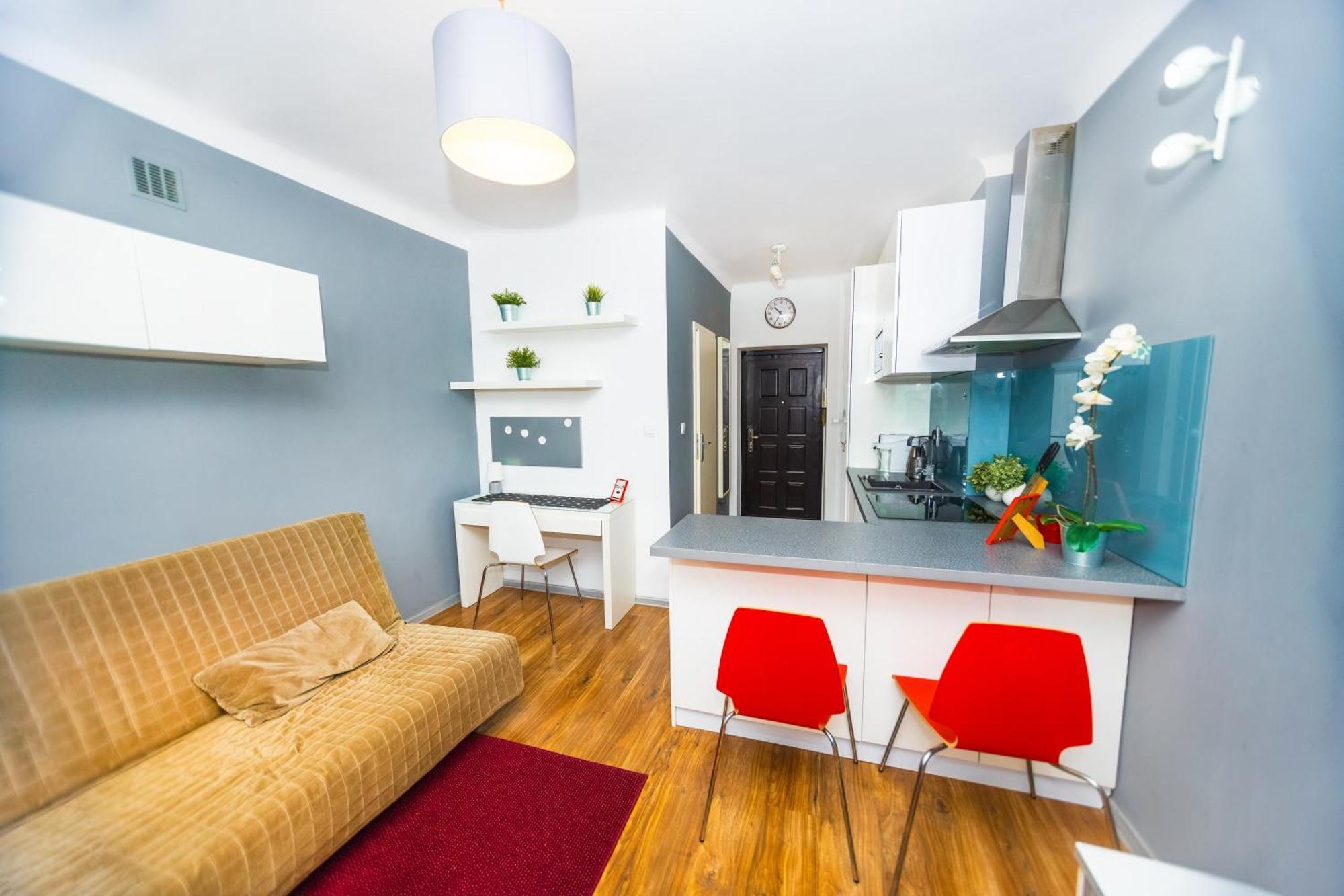 Cozy Studio Next To The Metro And City Center Варшава Экстерьер фото